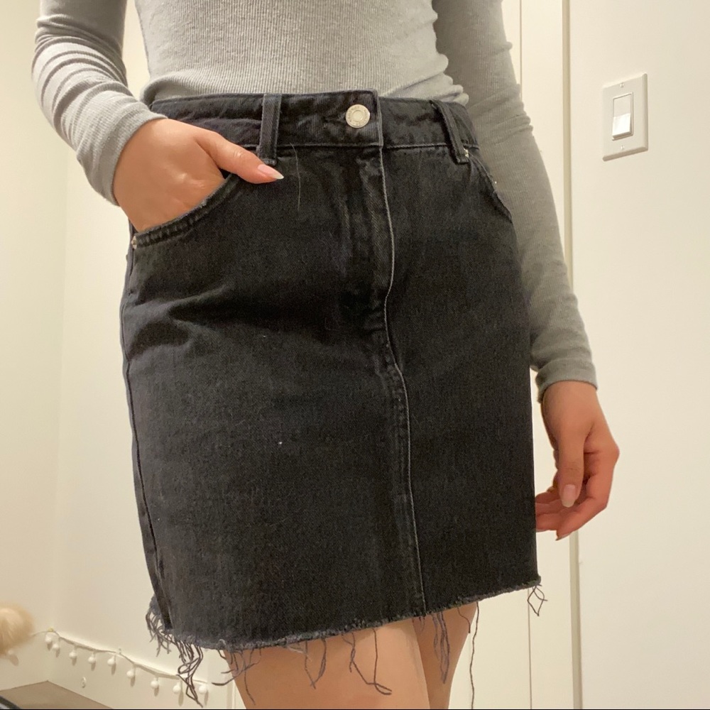 Top shop black denim skirt